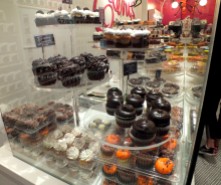 Delicacies at the Chelsea Market - impossible to resist!